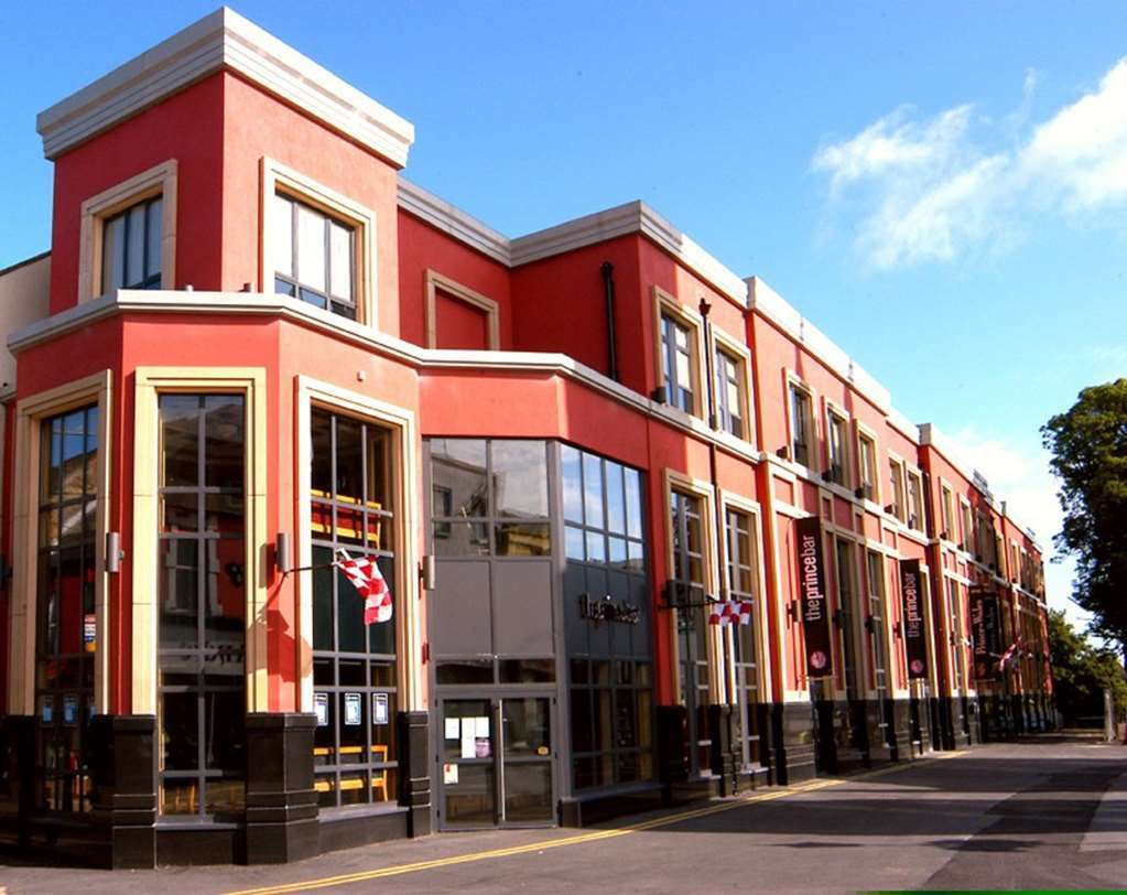 Prince Of Wales Hotel Athlone Exterior foto