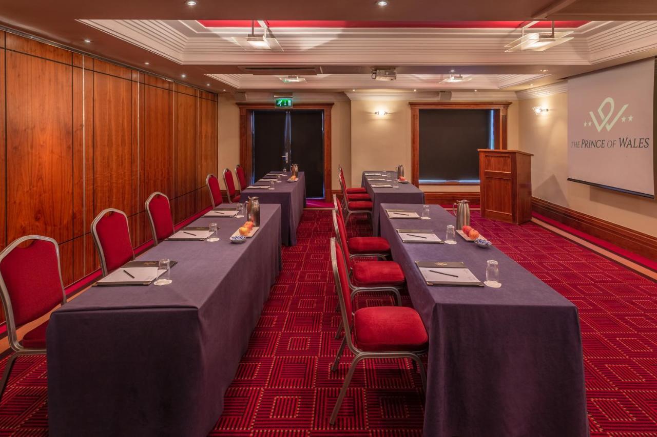Prince Of Wales Hotel Athlone Exterior foto
